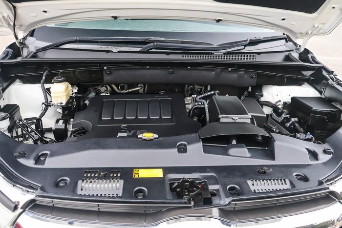 2015 Toyota Kluger GX