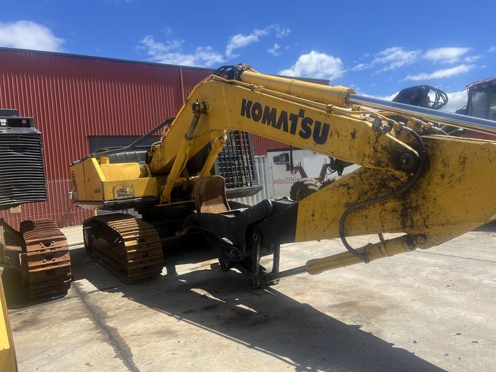 2020 Komatsu Log Grab Pc300-8