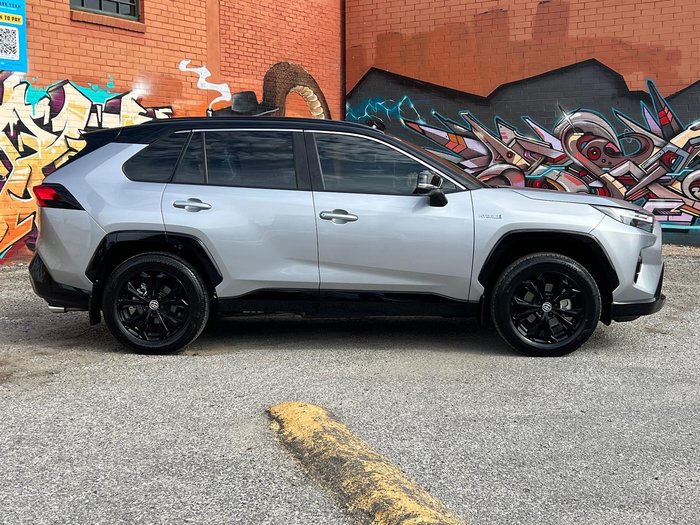 2024 Toyota RAV4 XSE