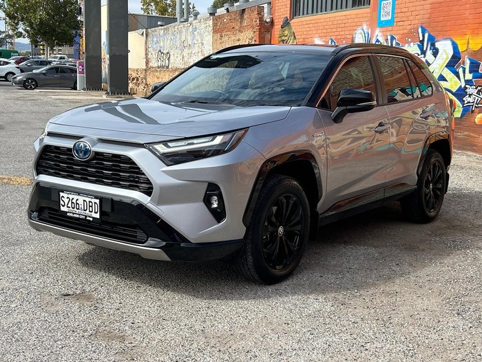 2024 Toyota RAV4 XSE