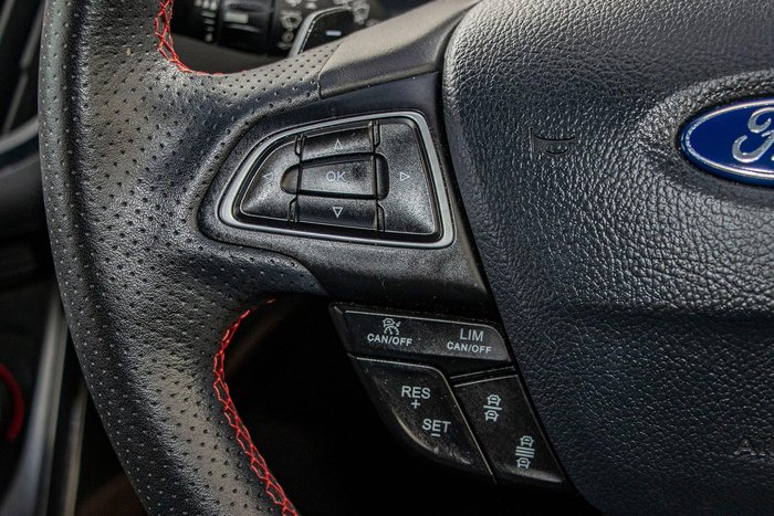 2019 Ford Escape ST-Line