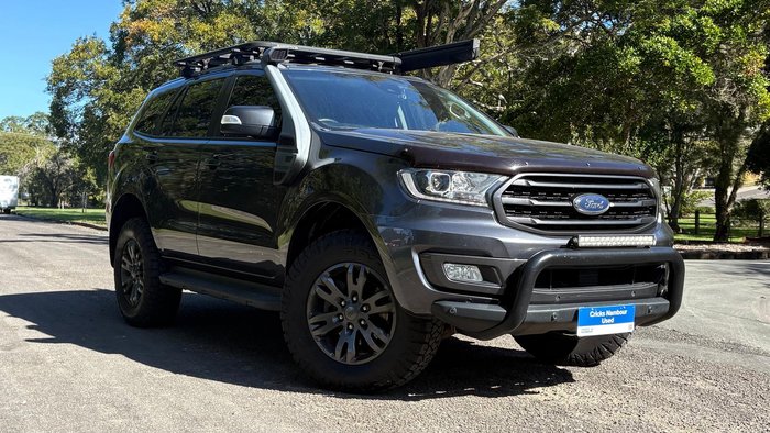 2020 Ford Everest