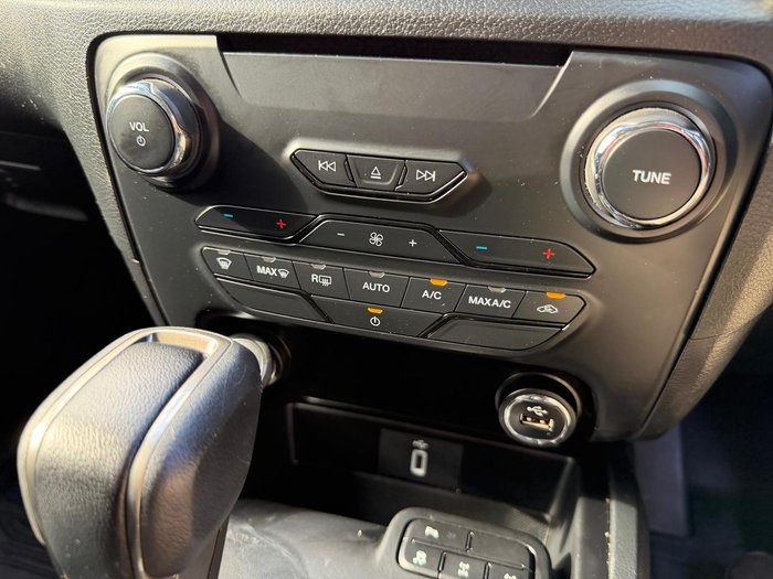2020 Ford Everest Trend