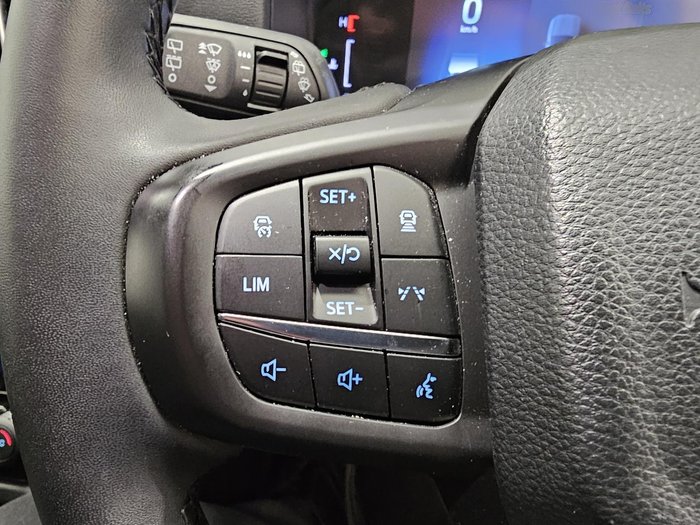 2025 Ford Everest Trend