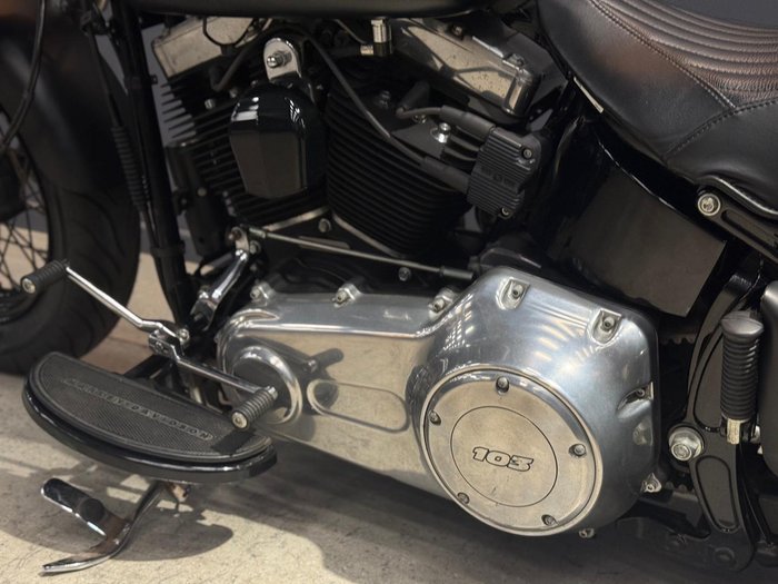 2013 Harley-Davidson Softail Slim (FLS) Softail Black