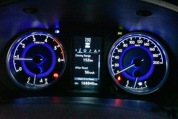 2015 Toyota Hilux SR5