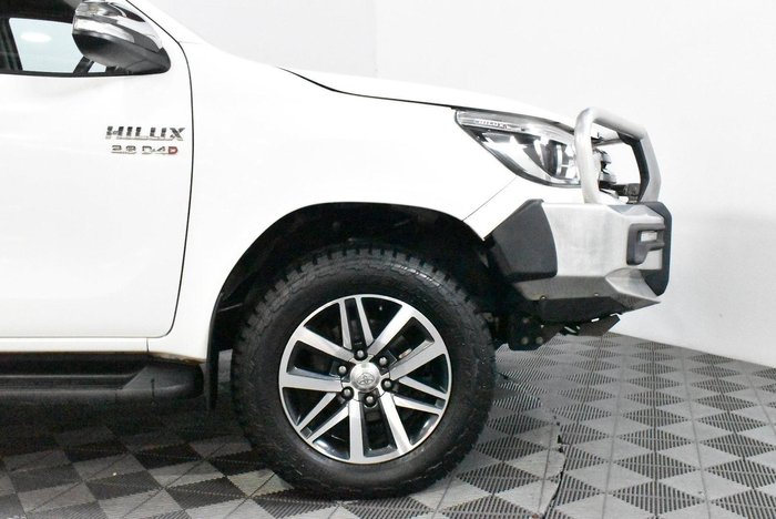 2015 Toyota Hilux SR5