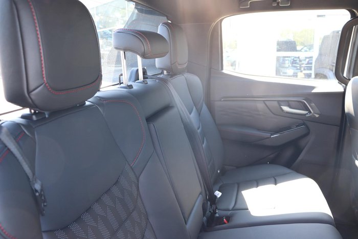 2025 Isuzu D-MAX X-TERRAIN