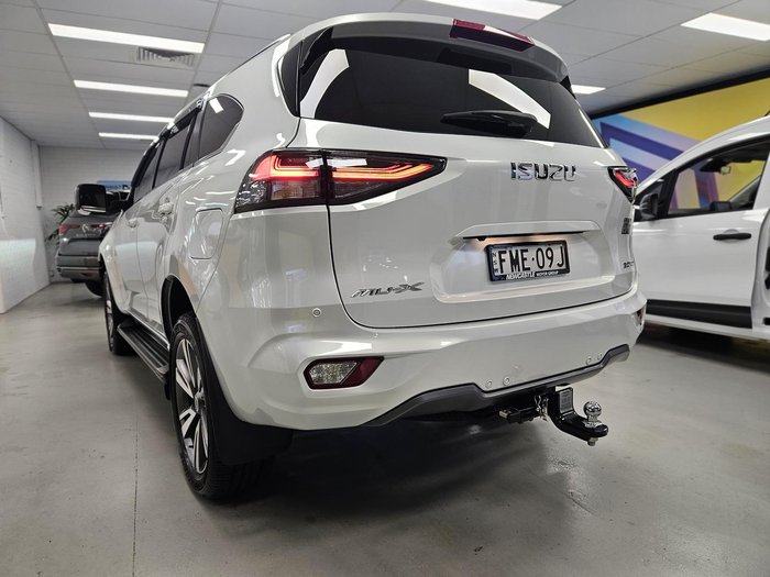 2024 Isuzu MU-X LS-T