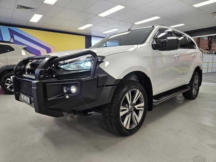2024 Isuzu MU-X LS-T MY24 4X4 Dual Range Moonstone White