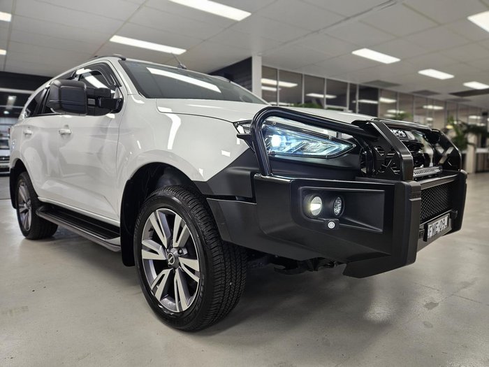 2024 Isuzu MU-X LS-T