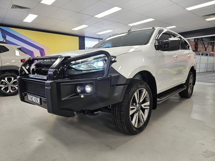 2024 Isuzu MU-X LS-T MY24 4X4 Dual Range Moonstone White