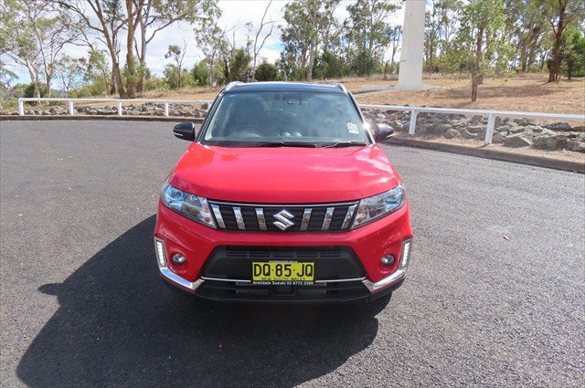2024 SUZUKI VITARA MY24 Vitara Series II Turbo 2WD 1.4L Auto (Grey alloy wheels, no Sat nav) Bright Red 5/Black Two Tone