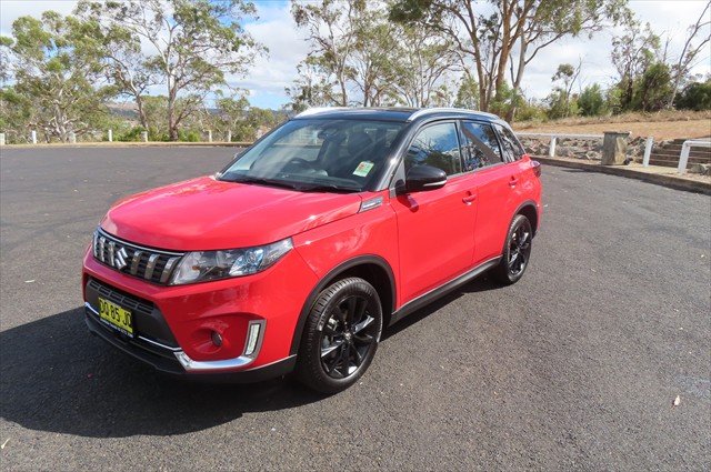2024 SUZUKI VITARA MY24 Vitara Series II Turbo 2WD 1.4L Auto (Grey alloy wheels, no Sat nav) Bright Red 5/Black Two Tone