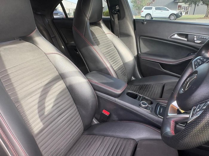 2017 Mercedes-Benz CLA-Class CLA200