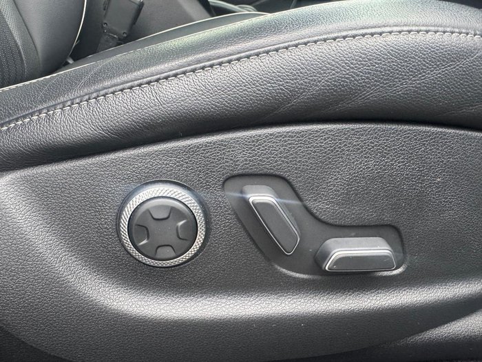 2022 Genesis GV80 2.5T