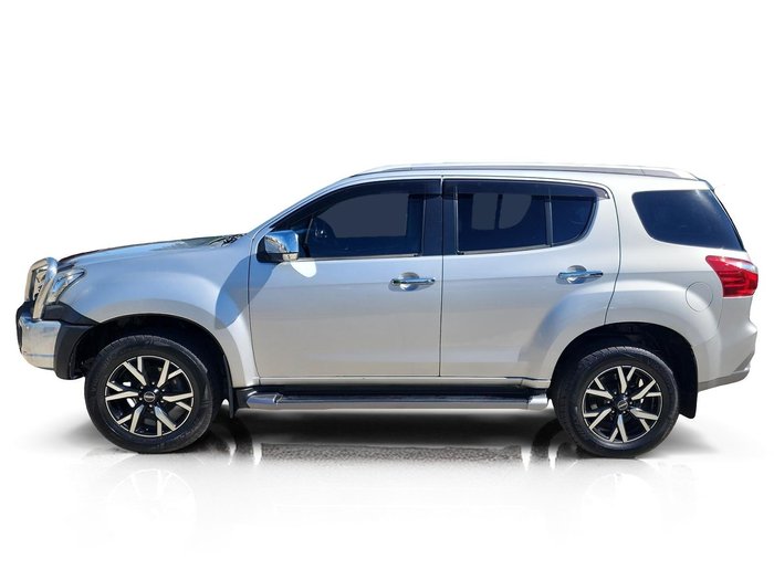 2019 Isuzu MU-X LS-T