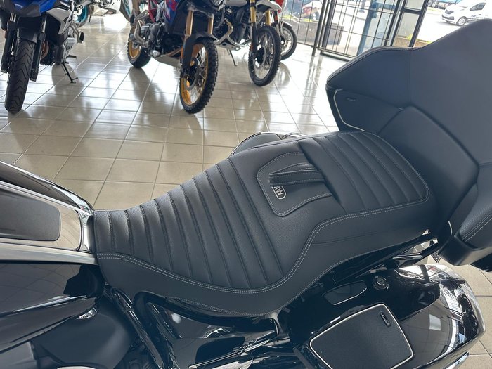 2021 BMW R 18 Transcontinental R 18 Black