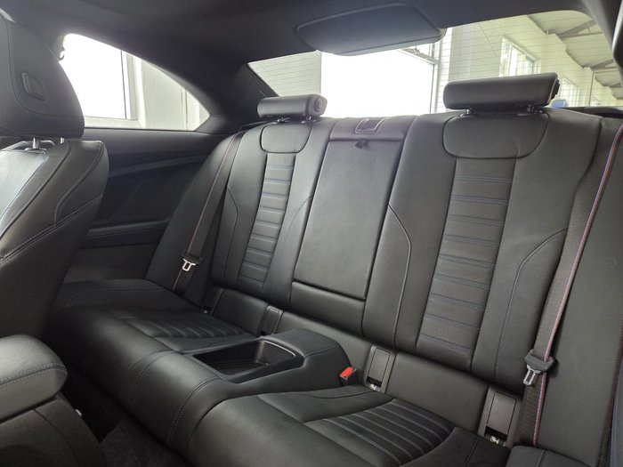 2022 BMW 2 Series 220i M Sport
