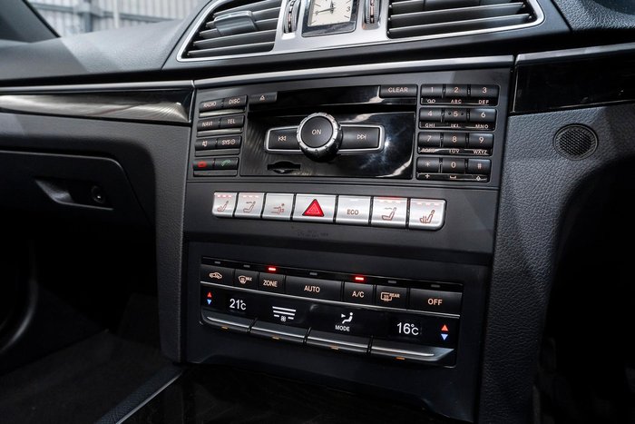 2013 Mercedes-Benz E-Class E400 A207 Obsidian Black