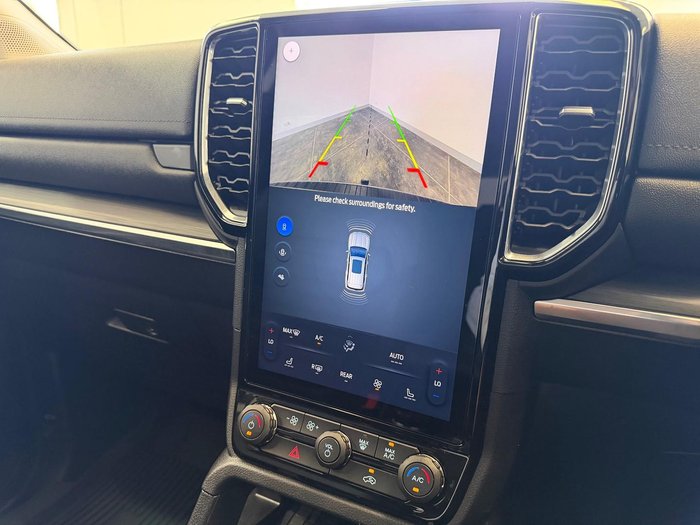 2022 Ford Everest Sport