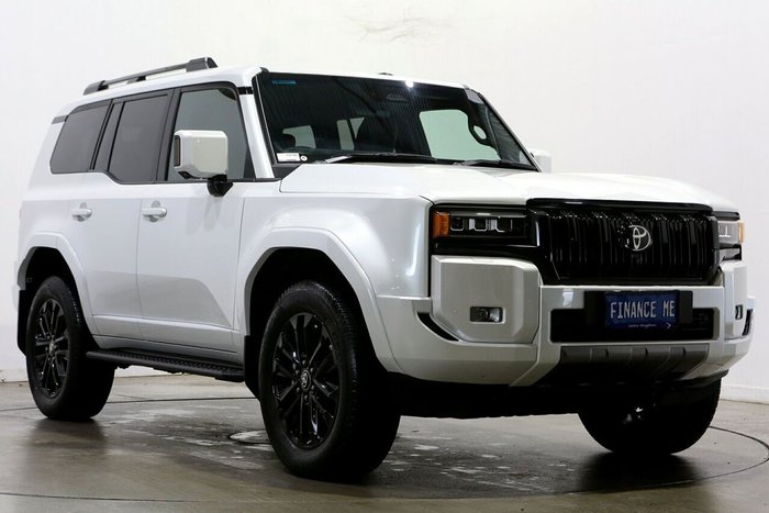2024 Toyota Landcruiser Prado