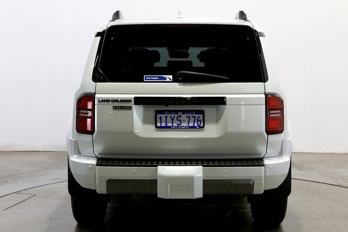 2024 Toyota Landcruiser Prado VX