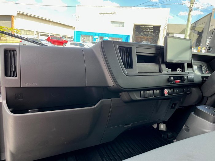 2026 Isuzu N Series NPR 70/45-190 AM D42 White