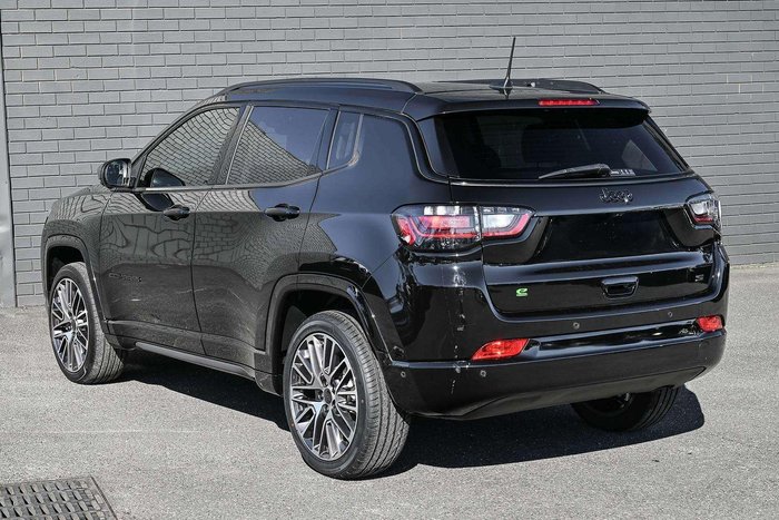 2024 Jeep Compass Summit e-Hybrid