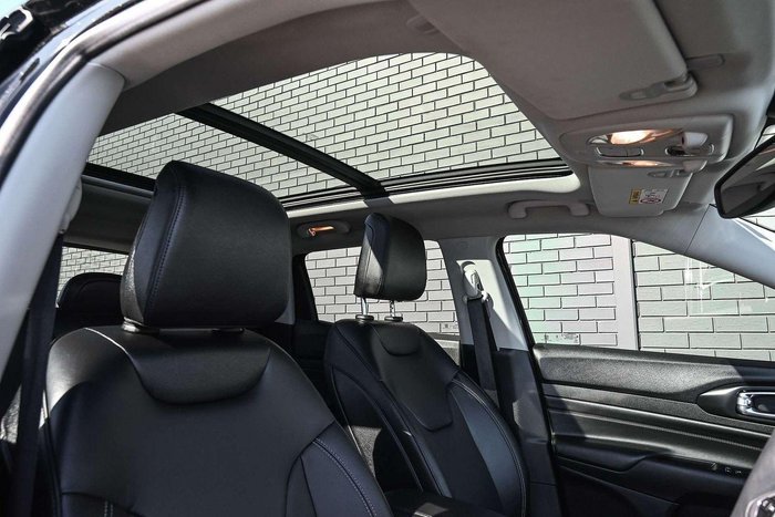 2024 Jeep Compass Summit e-Hybrid