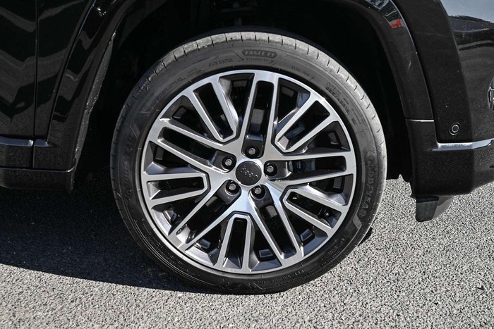 2024 Jeep Compass Summit e-Hybrid
