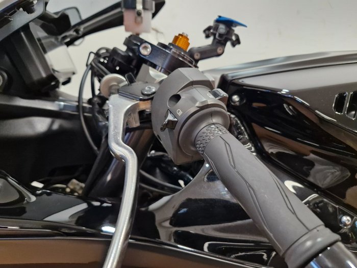 2025 Yamaha YZF-R7LA Black