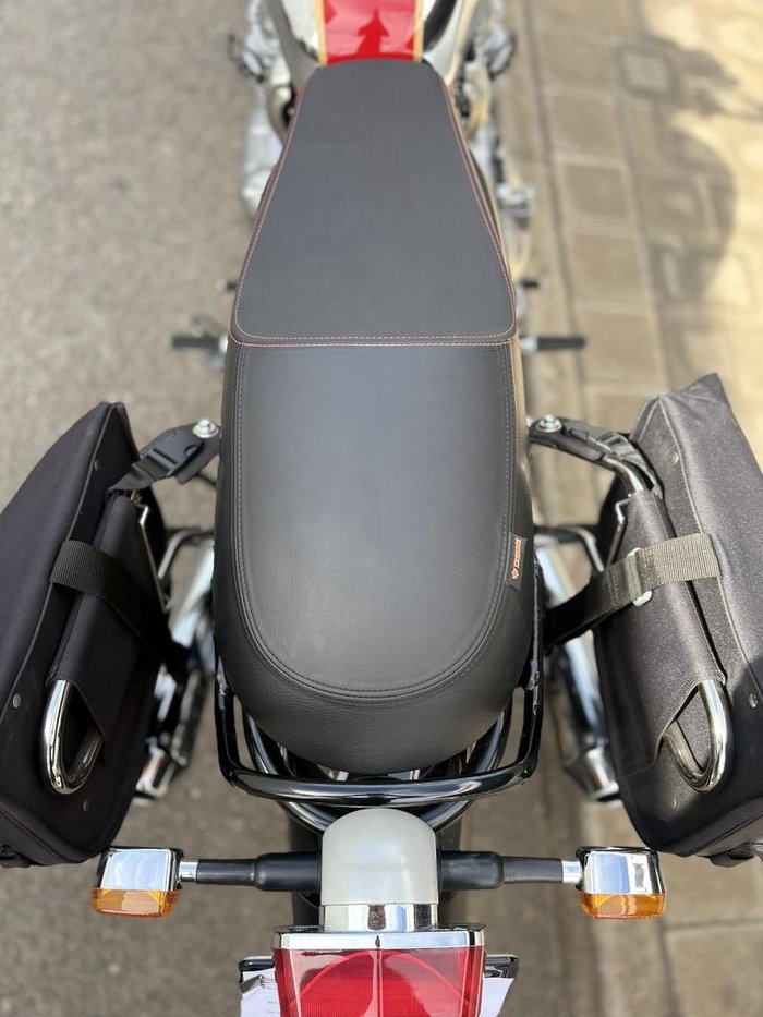 2022 Royal Enfield Interceptor 650 Chrome