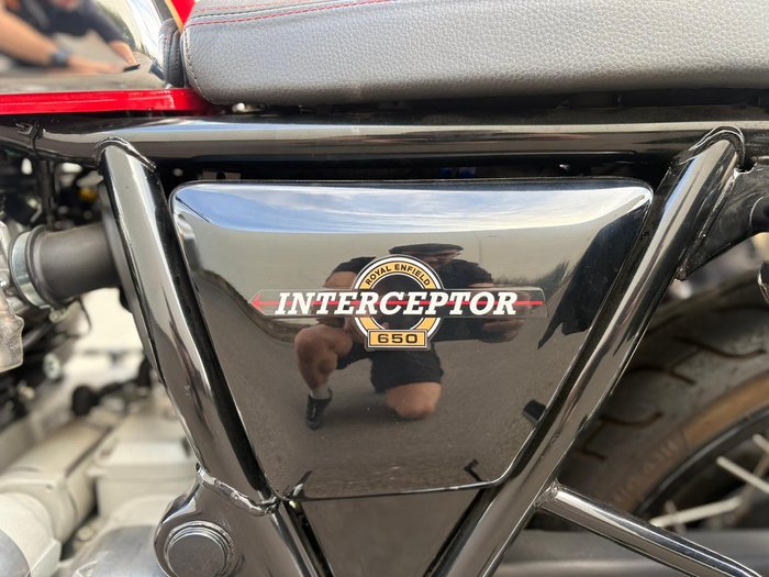 2022 Royal Enfield Interceptor 650 Chrome