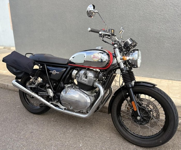 2022 Royal Enfield Interceptor 650 Chrome