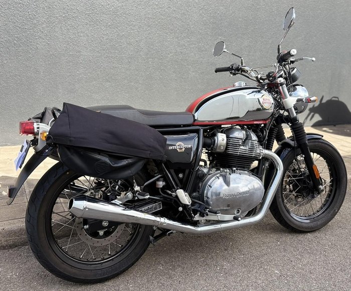 2022 Royal Enfield Interceptor 650 Chrome