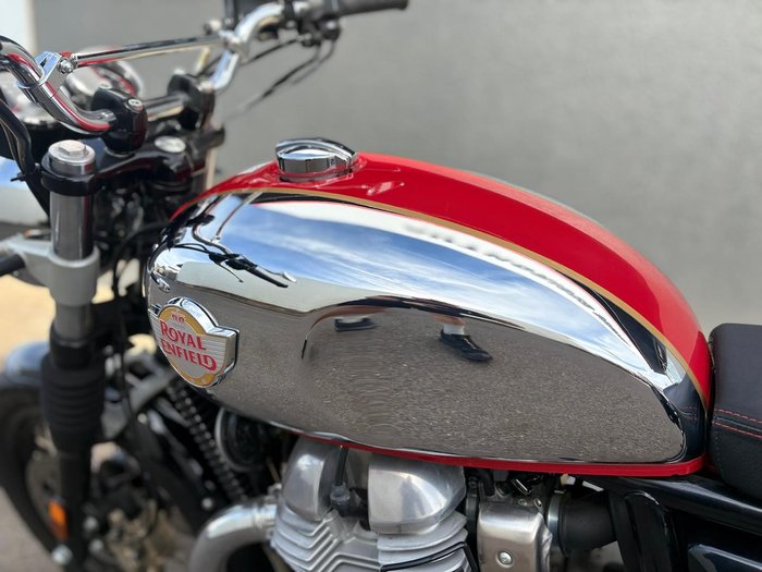 2022 Royal Enfield Interceptor 650 Chrome