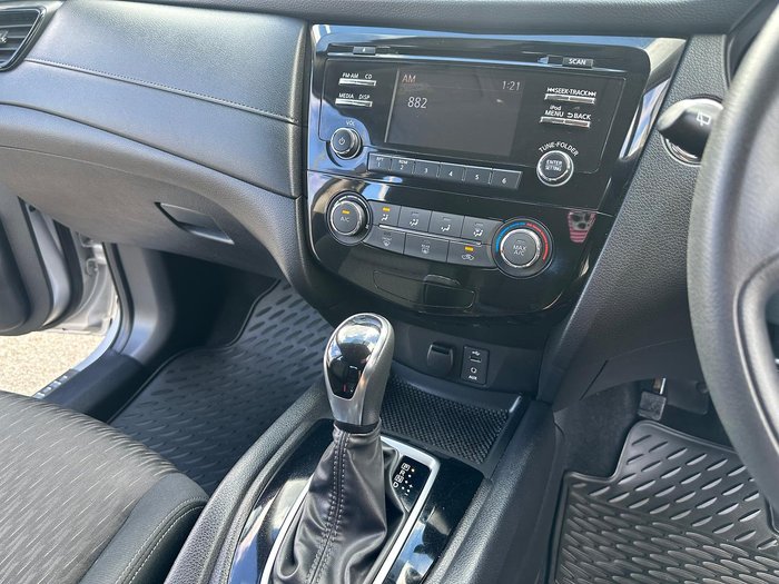 2020 Nissan X-TRAIL ST