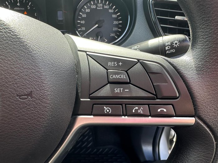 2020 Nissan X-TRAIL ST