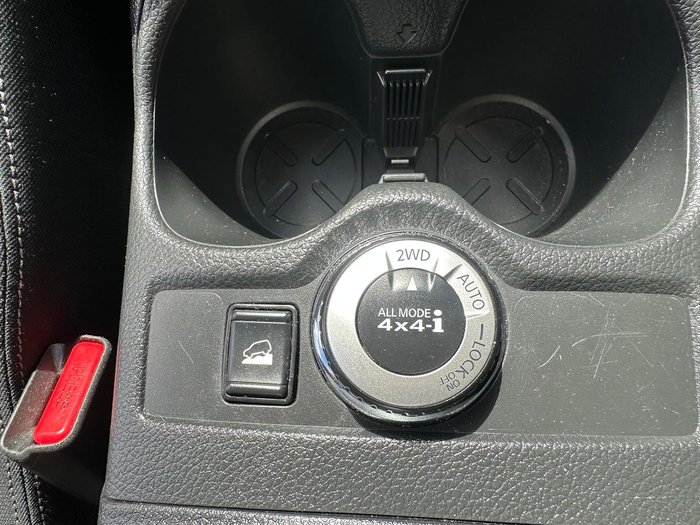 2020 Nissan X-TRAIL ST