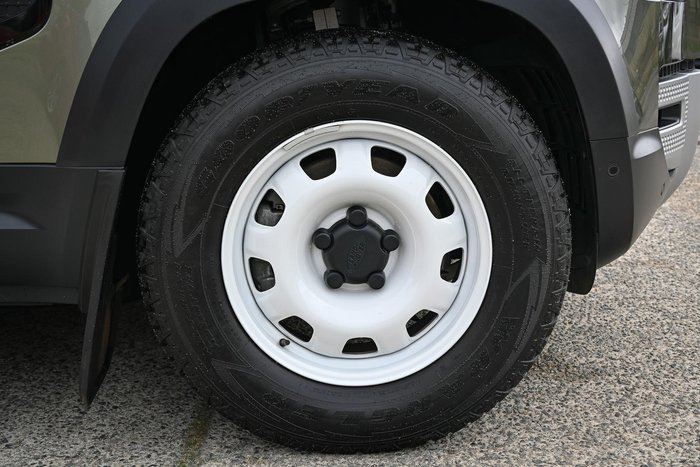 2023 Land Rover Defender 90 D250 S