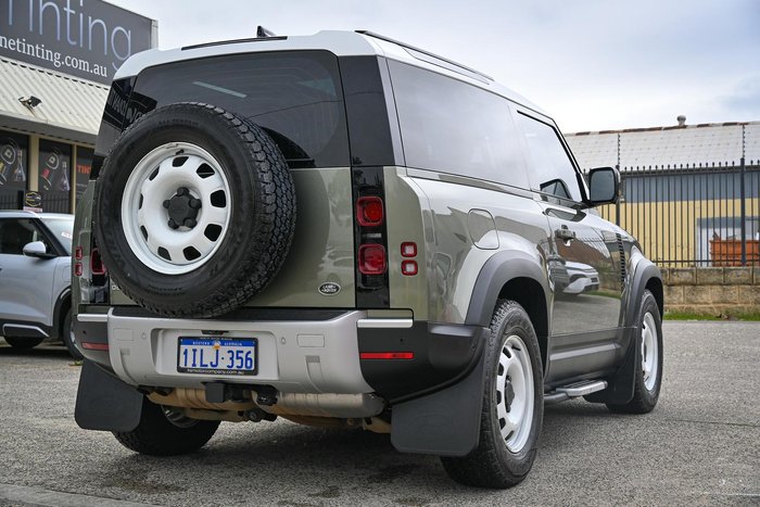 2023 Land Rover Defender 90 D250 S