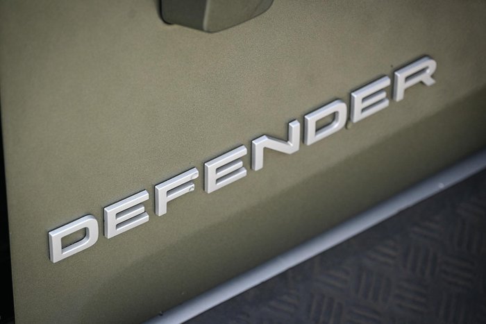 2023 Land Rover Defender 90 D250 S
