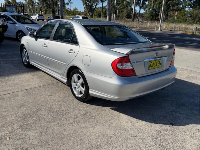 2004 TOYOTA CAMRY AZURA