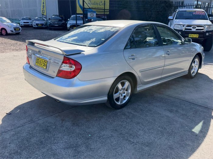 2004 TOYOTA CAMRY AZURA