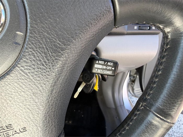 2004 TOYOTA CAMRY AZURA