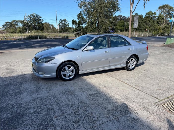 2004 TOYOTA CAMRY AZURA