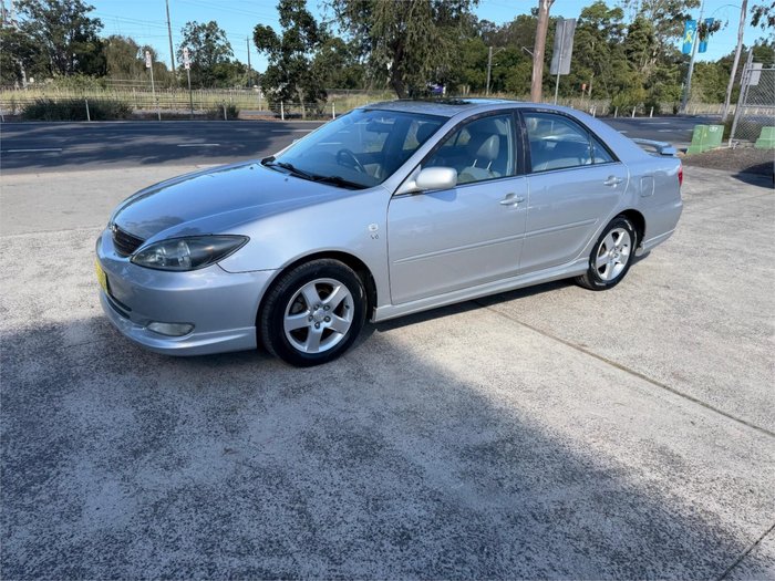 2004 TOYOTA CAMRY AZURA