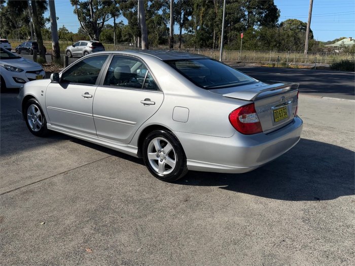 2004 TOYOTA CAMRY AZURA