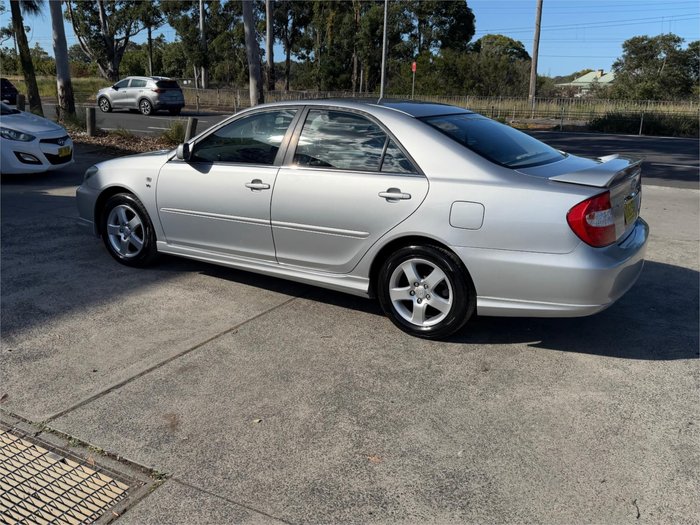 2004 TOYOTA CAMRY AZURA